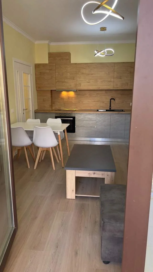 Tirane, jepet me qera apartament 2+1+BLK Kati 4, 100 m² 500 Euro (Astir)