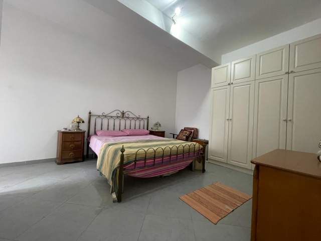 Tirane, jepet me qera apartament 1+1+BLK Kati 3, 70 m² 400 Euro (Brryli)
