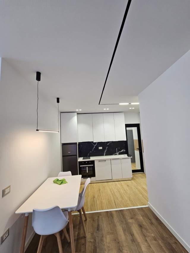Tirane, jepet me qera apartament 2+1+BLK Kati 2, 75 m² 600 Euro
