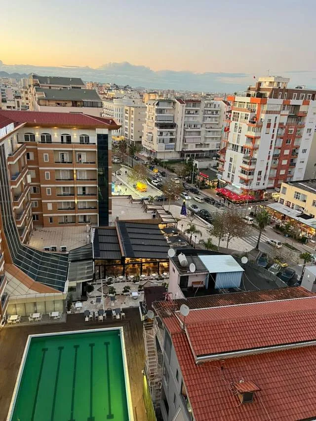 Durres, shes Penthouse 2+1+A+BLK Kati 8, 200.000 Euro (posta plazh)