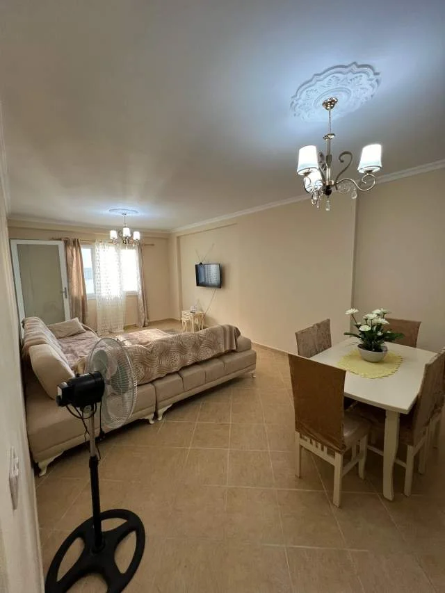 Tirane, jepet me qera apartament 2+1+BLK Kati 3, 104 m² 400 Euro (Pranë vilës L)