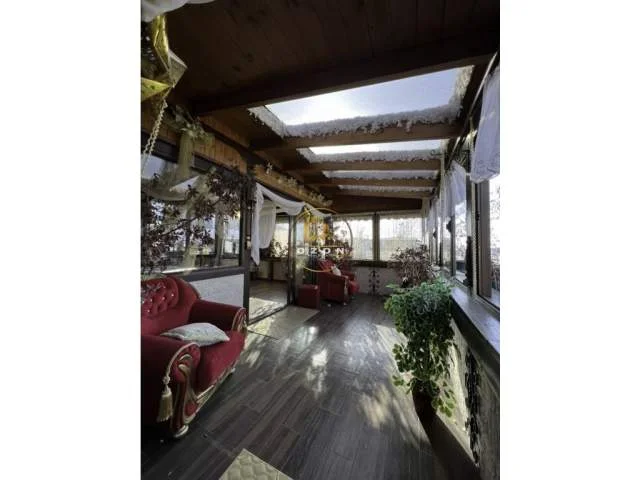 Shitet Super Apartament 320 m² tek Kodra e Diellit!