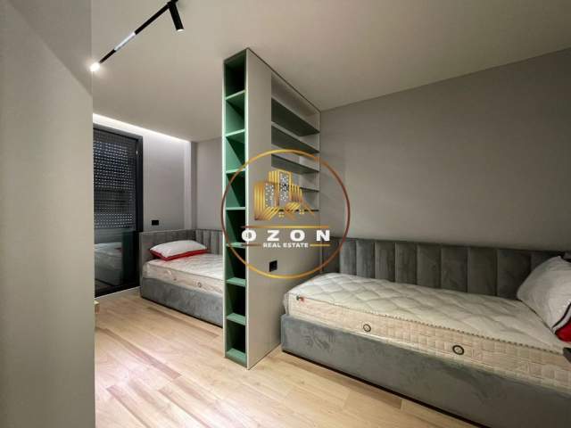 Tirane, jepet me qera apartament 2+1 Kati 2, 118 m² 1.500 Euro (Rezidenca Sofi, Lundër)