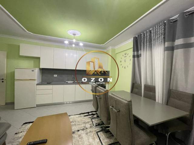 Tirane, jepet me qera apartament 2+1 Kati 4, 104 m² 400 Euro (FRESK)