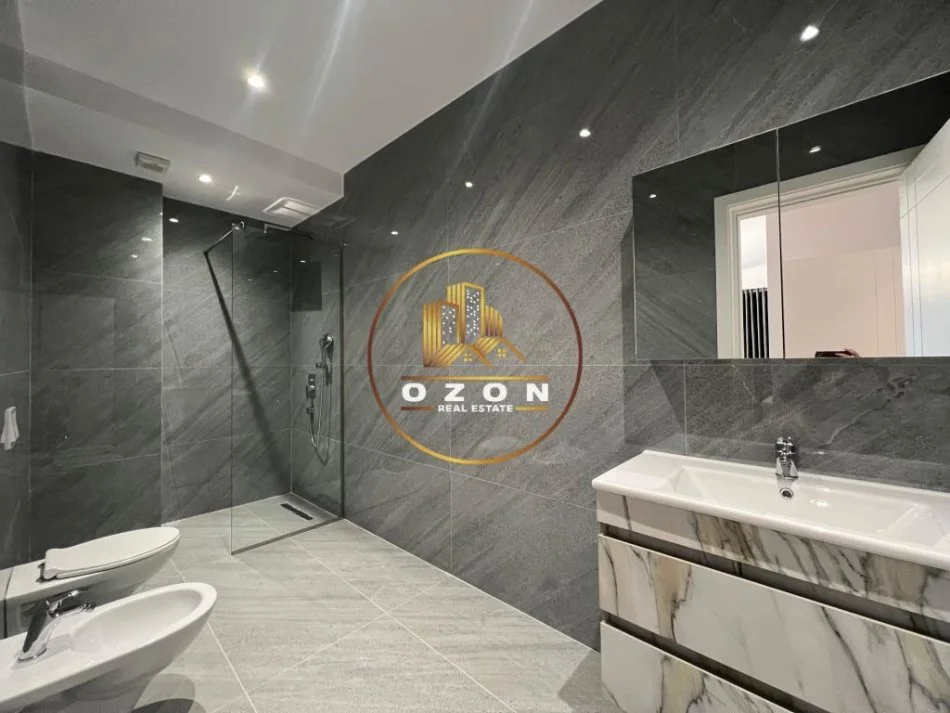 Vilë Luksoze për Shitje në Zonën Prestigjioze pranë TEG-ut, Tiranë!