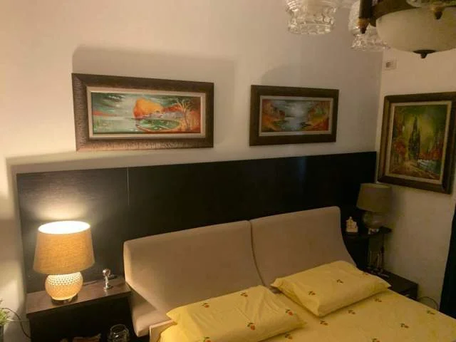 Tirane, jepet me qera apartament 2+1 Kati 4, 85 m² 700 Euro (Stadiuimi Arena)