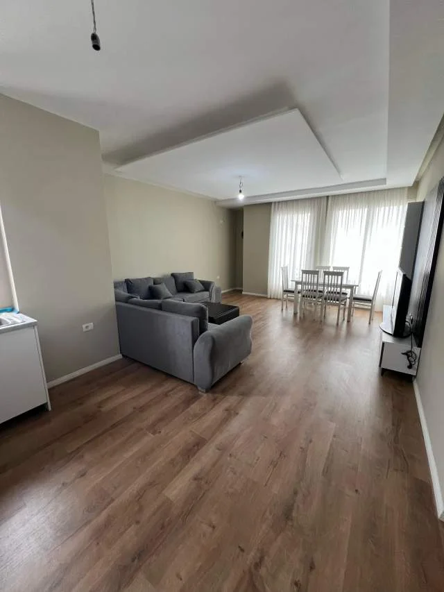 Tirane, jepet me qera apartament 2+1+BLK Kati 6, 400 Euro