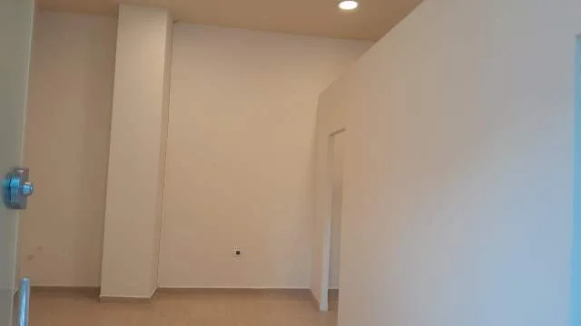 Tirane,  Ambient biznesi #meQira ( Gjykata e Tiranes )