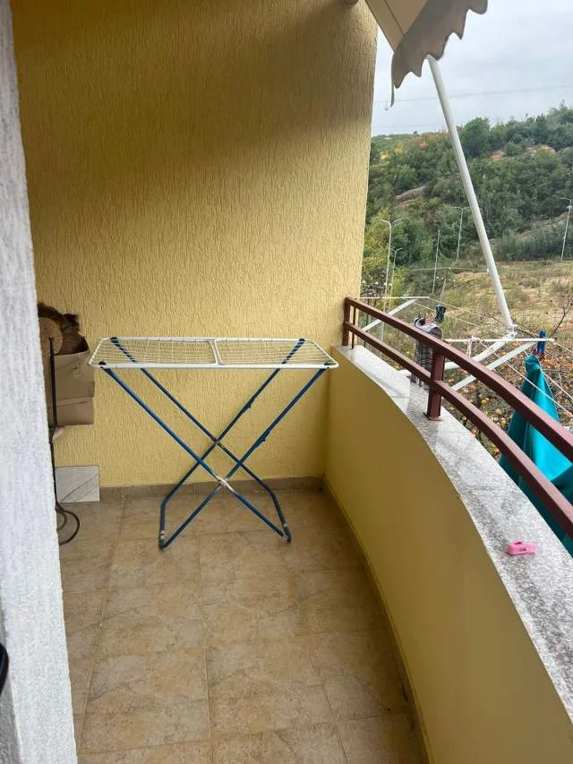 Tirane, jepet me qera apartament 1+1+BLK Kati 3, 68 m² 350 Euro (Muhamed Deli,Thesari)