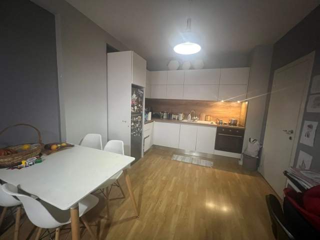 Tirane, jepet me qera apartament 1+1+BLK Kati 3, 65 m² 350 Euro (Muhamed Deluiu,prane Thesarit)