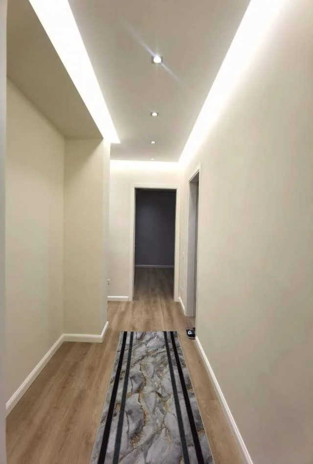 jepet me qera 174 m² 1.500 Euro