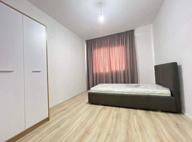 Tirane, jepet me qera apartament 2+1+BLK Kati 1, 100 m² 500 Euro (Rruga Sokrat Miho, Rezidenca Klensi)