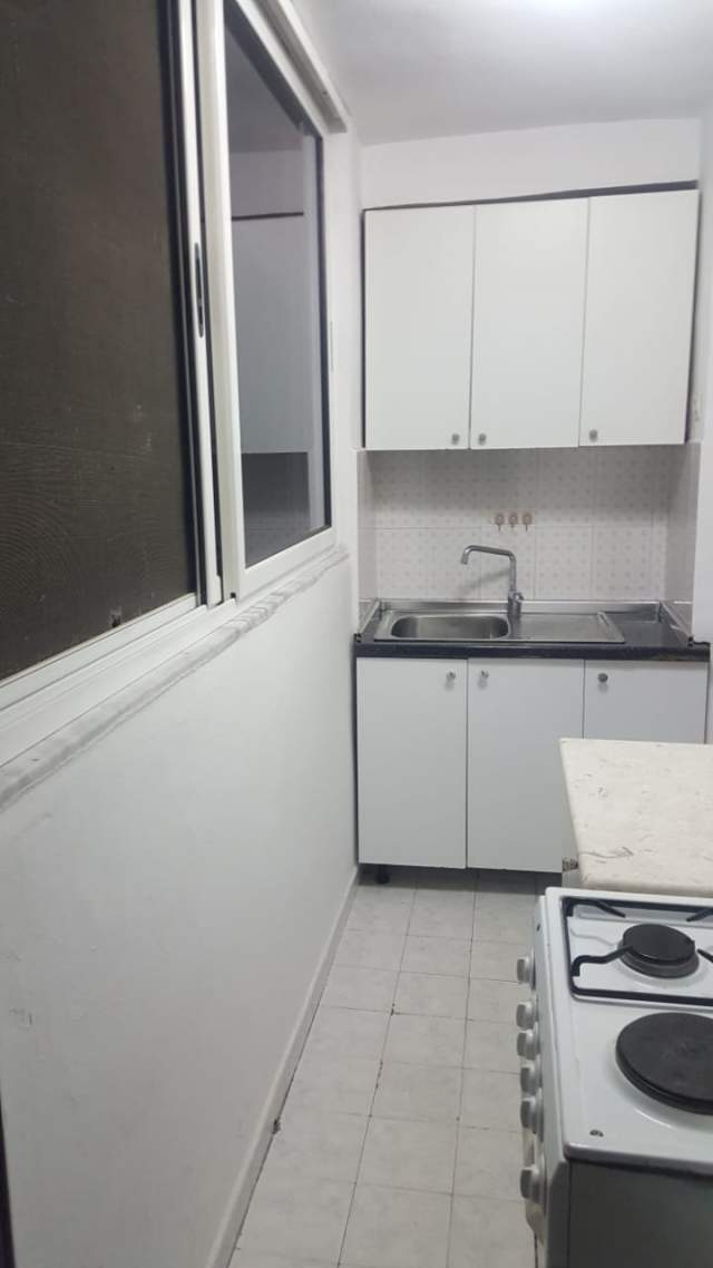 Tirane, jap me qera apartament 1+1+A Kati 4, 27.000 Leke (Idriz Dollaku)