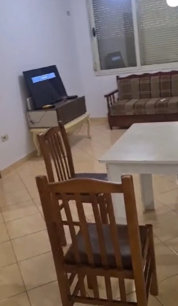 Tirane, jepet me qera apartament 2+1+BLK Kati 2, 78 m² 35.000 Leke (Rruga Muhamet Deliu , Tirana)