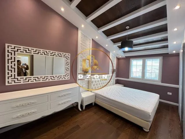 Tirane, jepet me qera apartament 3+1 Kati 3, 200 m² 2.000 Euro (Kodra e Diellit 1)