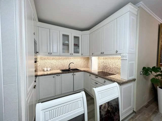 Tirane, shitet apartament Kati 3, 90 m² 165.000 Euro (LIQENI I THATE)