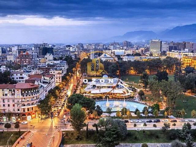 Tirane, shitet apartament 2+1+BLK Kati 9, 149 m² 550.000 Euro (Bllok)