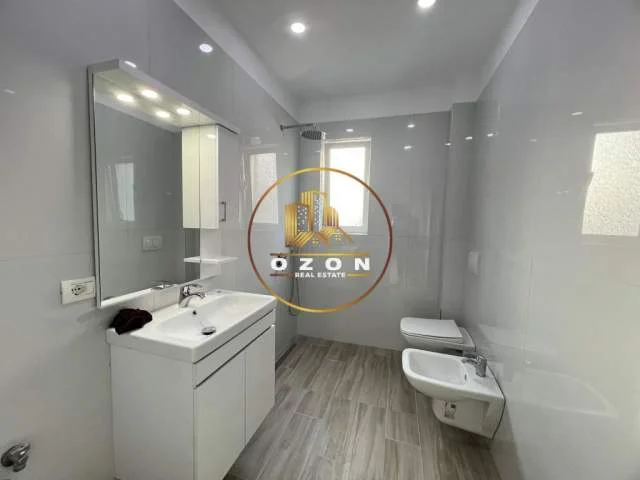Tirane, shitet apartament 2+1 Kati 4, 83 m² 160.000 Euro (Myslym shyri)