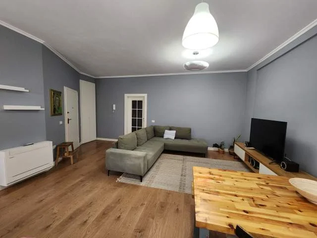 Tirane, jepet me qera apartament 2+1+BLK Kati 1, 86 m² 65.000 Leke (Kopshti Zoologjik)