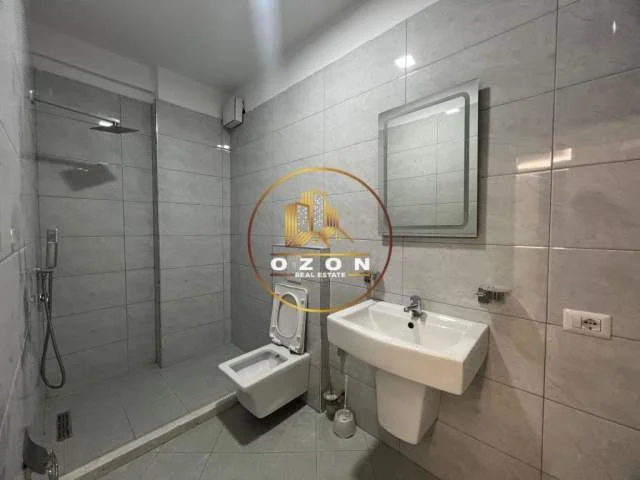 Tirane, shitet apartament 2+1 Kati 4, 116 m² 160.000 Euro (5 MAJI)