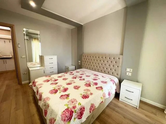 Tirane, jepet me qera apartament 1+1+BLK Kati 3, 70 m² 500 Euro (LIQENI I THATE)