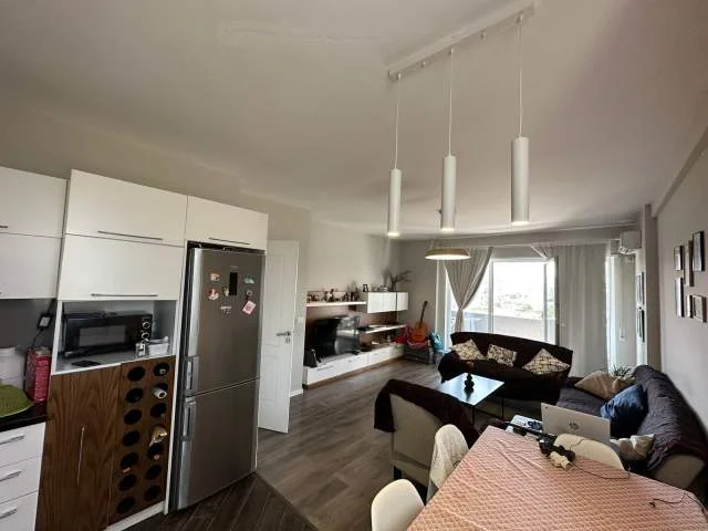 Tirane, shitet apartament 2+1 Kati 5, 118 m² 131.900 Euro (Astrit Losha)