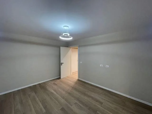 Tirane, shitet apartament Kati 5, 56 m² 89.000