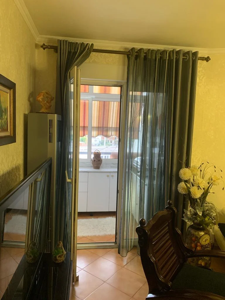 Tirane Jepet Apartament me qira 2+1