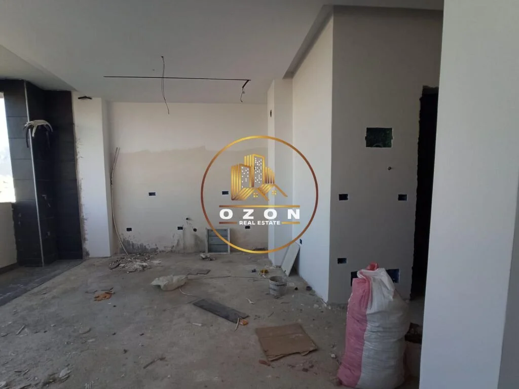 Apartament 1+1 Në Shitje Tek Tregu Elektrik!