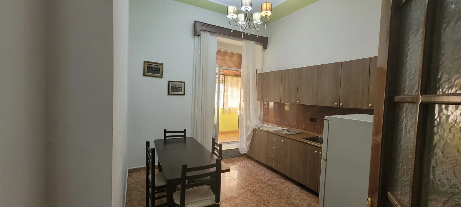 Jepet shtepi me qira Tirane 2+1