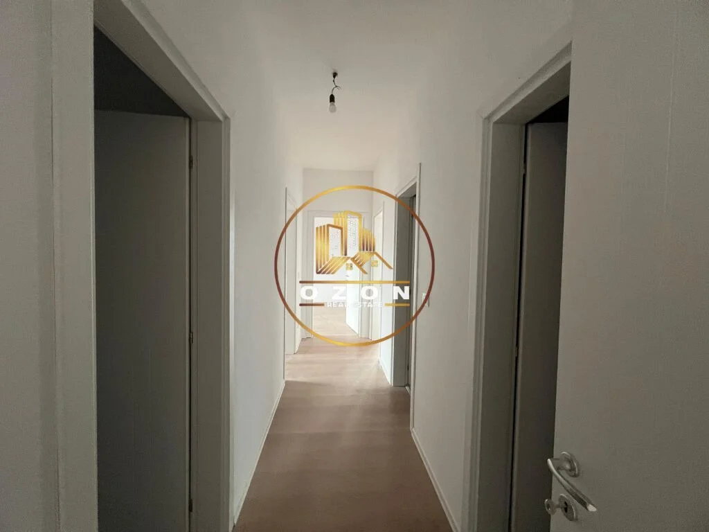Apartament 3+1+2 me qera tek Tirana Garden Building, Rruga e Kavajës!