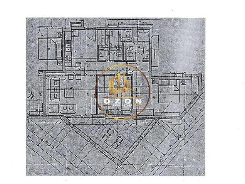 Shiten Tipologji Apartamentesh dhe një Post Parkimi, tek Përroi i Agait në Golem!