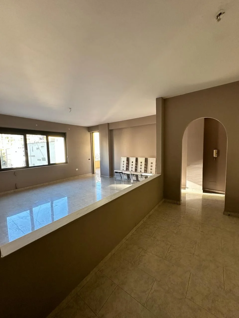 Tirane,Apartament per#Shitje (Rruga e Barikadave)