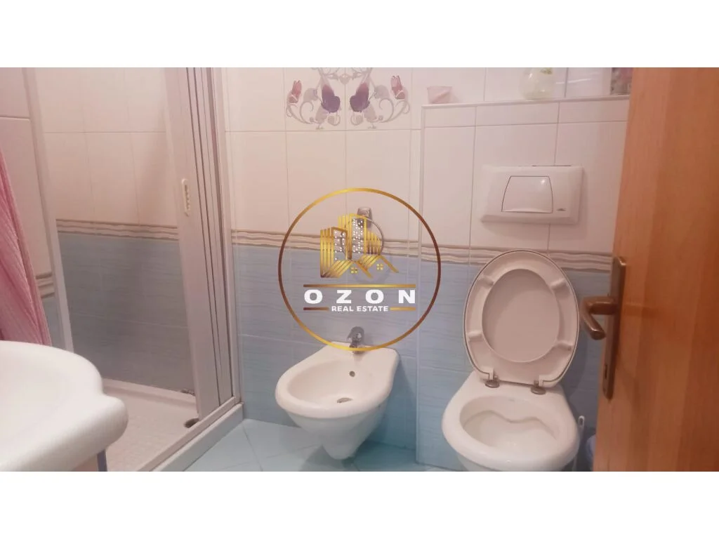 Shitet Apartament 2+1 tek Ish Fusha e Aviacionit!