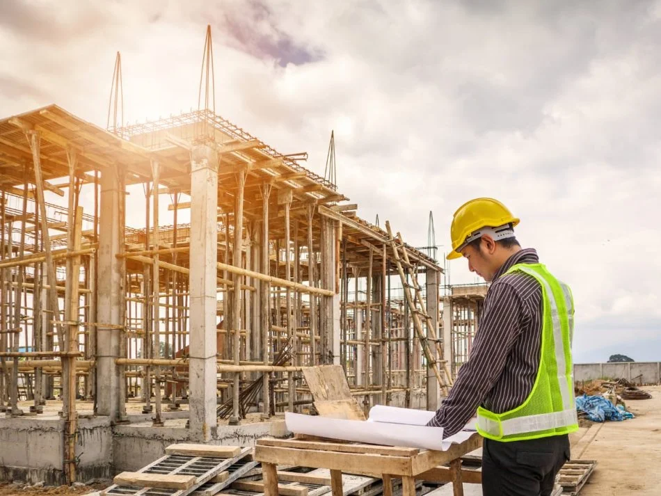 SHITET APARTAMENT 2+1 NE PASKUQAN UNAZA E RE