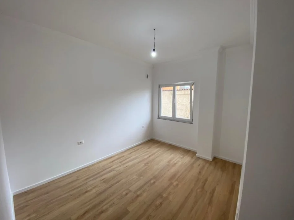 🔱APARTAMENT 2+1 NE SHITJE NE XHAMLLIK