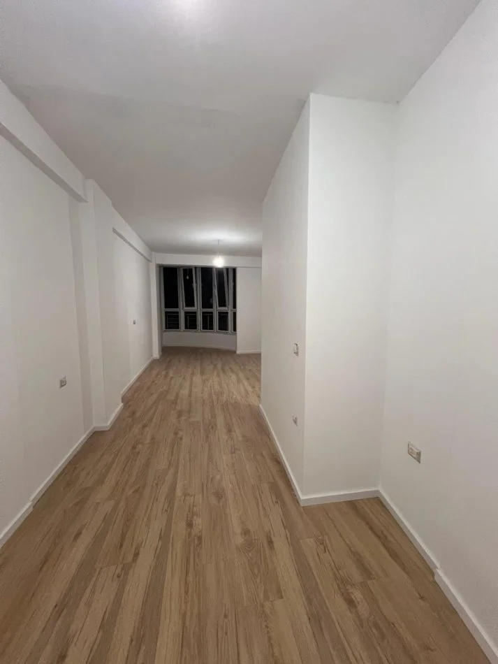 Shitet, Apartament 1+1, Unaza e Re / OPP38558