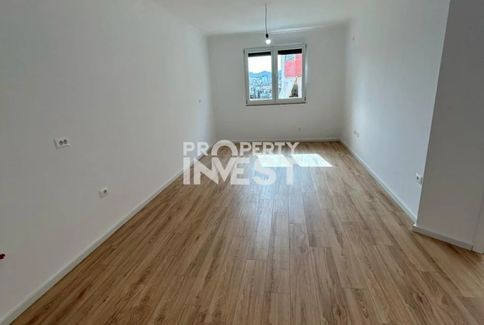 Tirane, shitet apartament 1+1+Ballkon Kati 5, 70 m² 135.000 € (Rruga e Elbasanit)