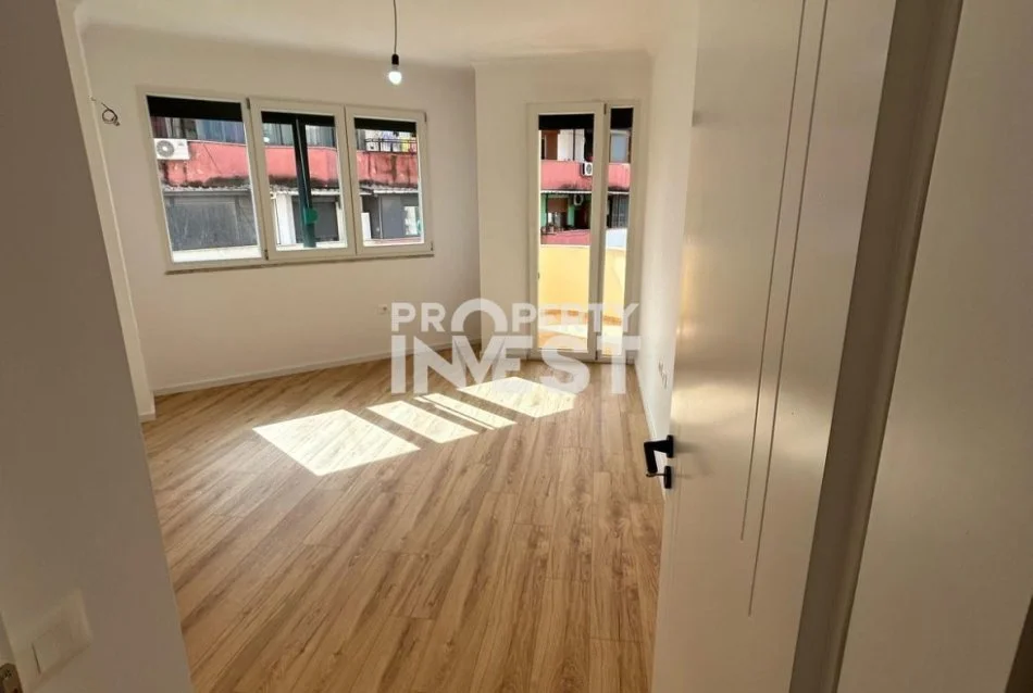 Tirane, shitet apartament 1+1+Ballkon Kati 5, 70 m² 135.000 € (Rruga e Elbasanit)