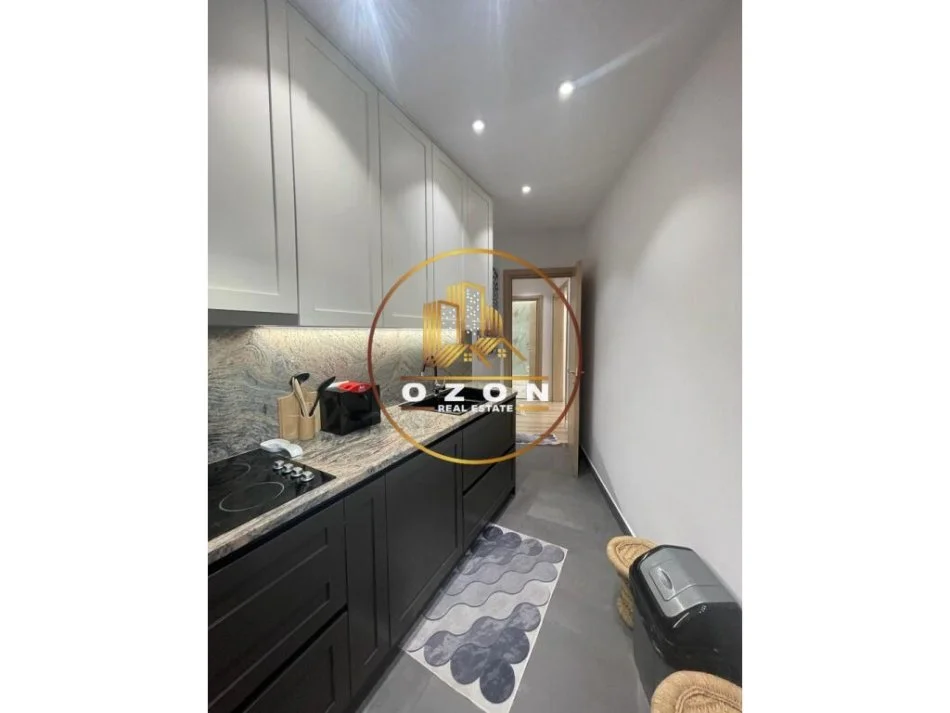 Super Apartament 3+1 me Qira,tek Rruga e Dibrës!