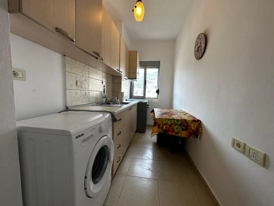 GARSIONER PER SHITJE NE HIMARE!