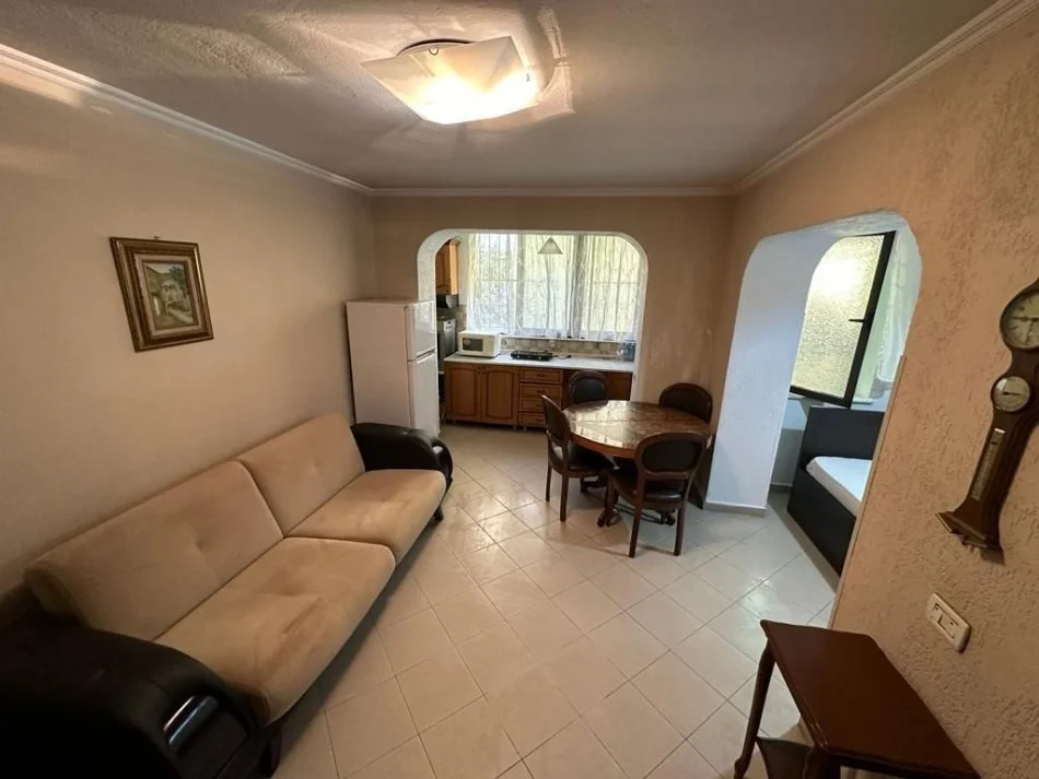 ⚜ APARTAMENT 2+1 ( i modifikuar ) ME QERA TE MINE PEZA