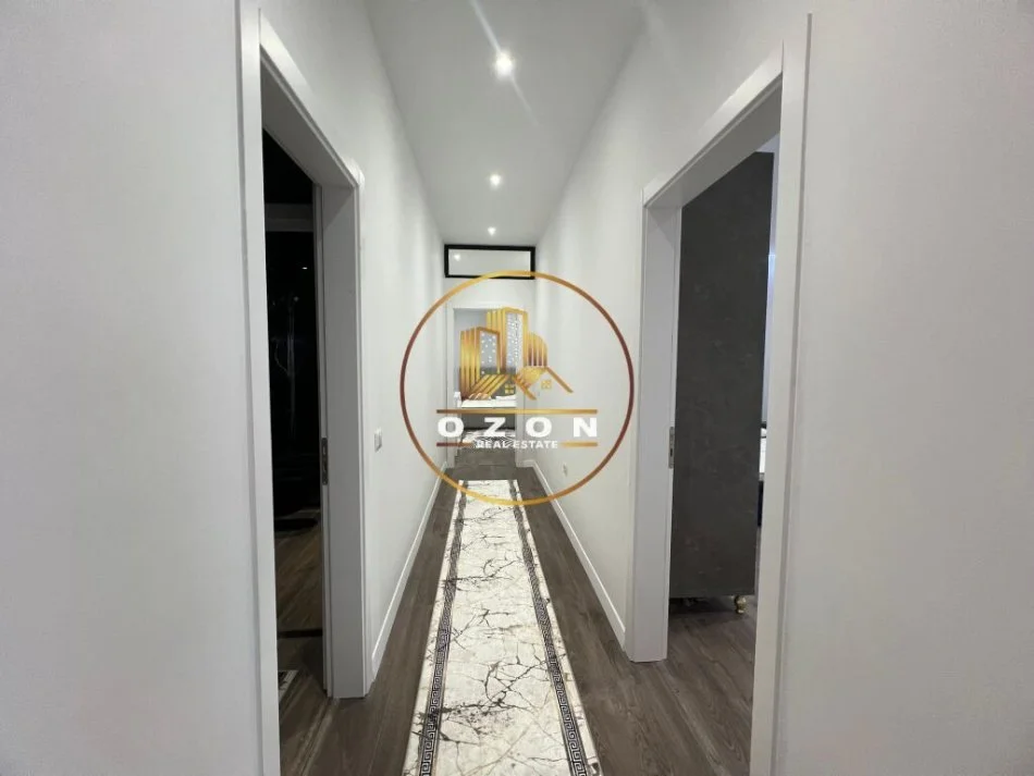 Jepet me qera apartament 2+1+Parking, i pabanuar më parë në një Rezidencë tek Kodra e Diellit!