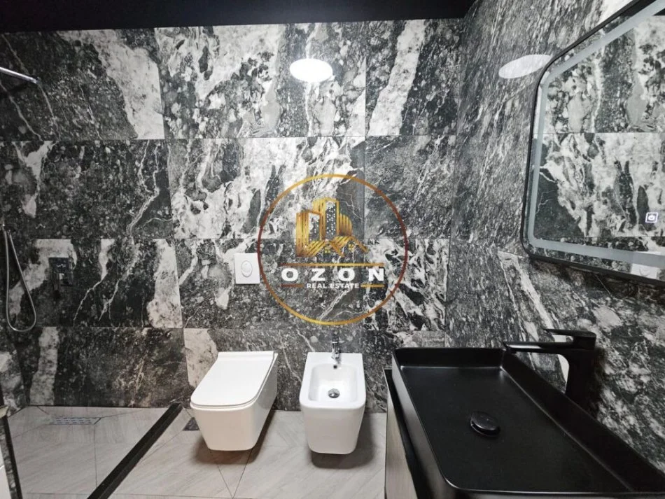 Apartament 2+1+2 i Super Mobiluar për Shitje tek Stadiumi Dinamo!