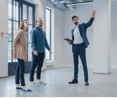 Kompania inHouse Real Estate po kerkon te punesoje Konsulent Ndermjetesimi