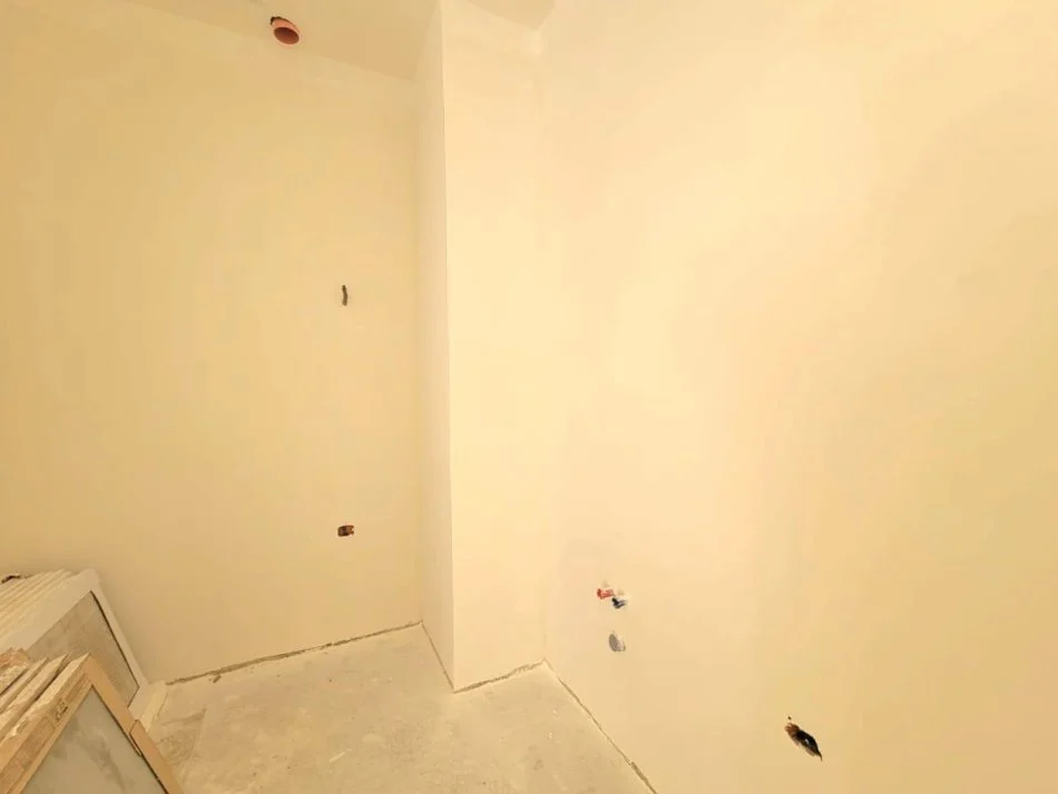 Tirane, shes apartament 1+1+BLK Kati 3, 58 m² 100.000 Euro (Rr. Dervish Hekali (Shkolla e Kuqe))