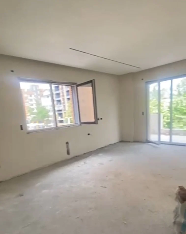 Tirane, shitet apartament 2+1, Kati 6, 117 m2 99,500 € (Kamz)