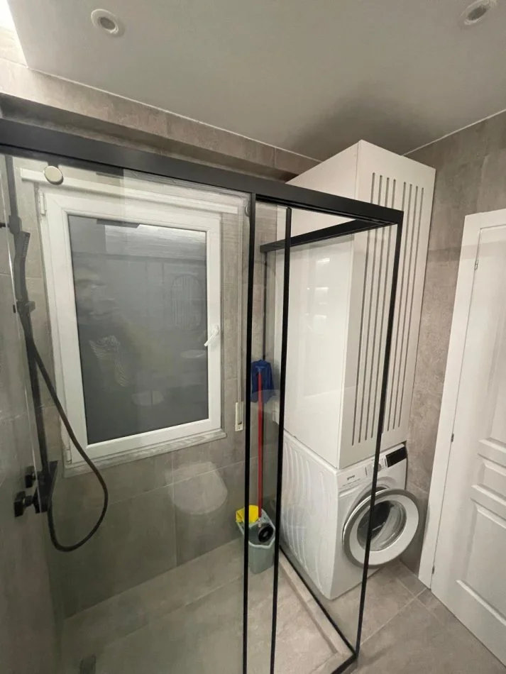 Tirane, jepet me qera apartament 2+1+Ballkon, Kati 4, 94 m² 650 € (Don Bosko)