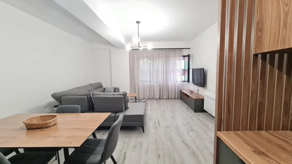 Tirane, jap me qera apartament 2+1, Kati 3, 110 m² 700 € (Kodra e Diellit)