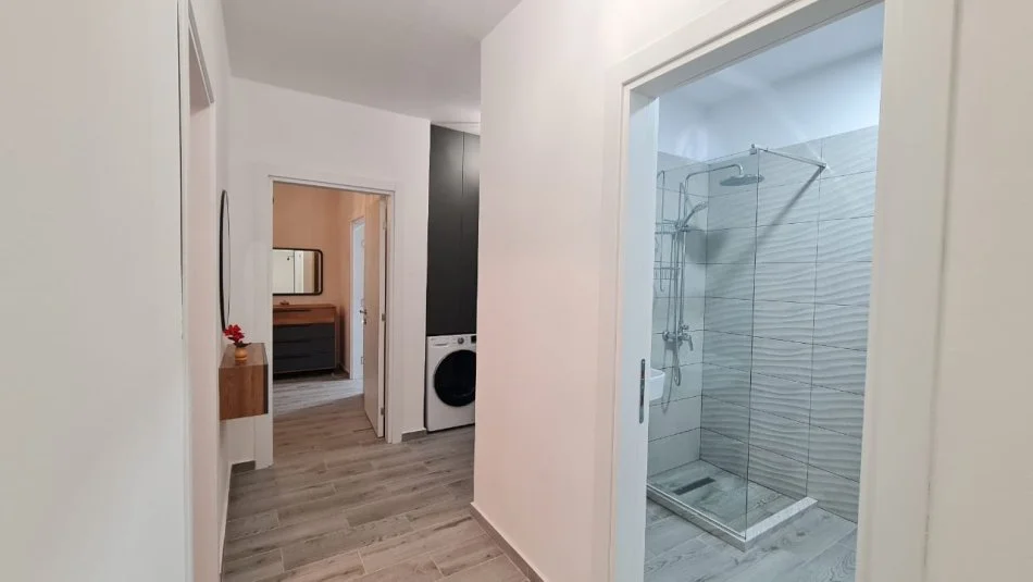 Tirane, jap me qera apartament 2+1, Kati 3, 110 m² 700 € (Kodra e Diellit)
